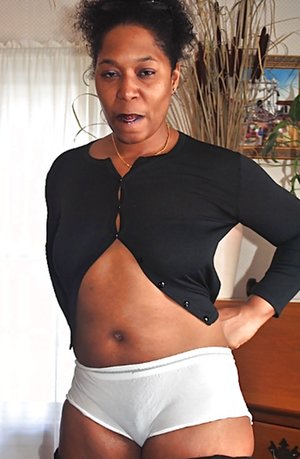 Black Mature Big Tits In Panties - Black Mature, Black Pussy Pics, Mature Ebony Pussy