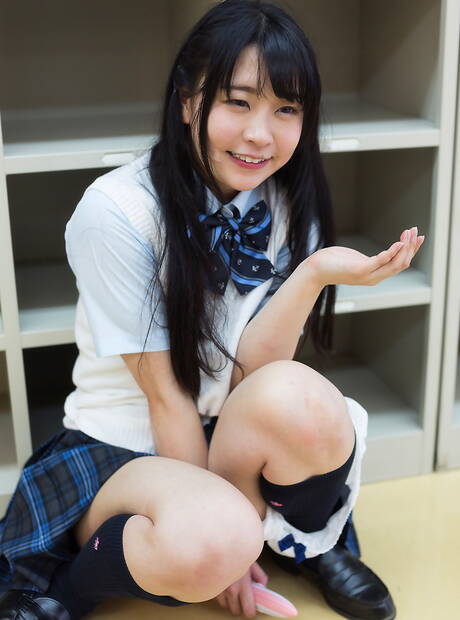 After School invite you to explore xxx pictures featuring Minano Ai in hardcore threesome action