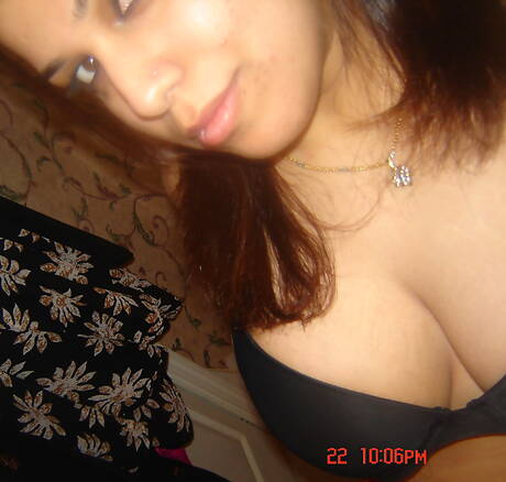 Fuck My Indian GF invite you to explore free pics featuring Indian Babe in xxx hardcore scene